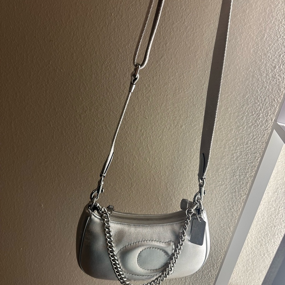Coach Teri Leather Shoulder Bag in Silver Signature Quilting